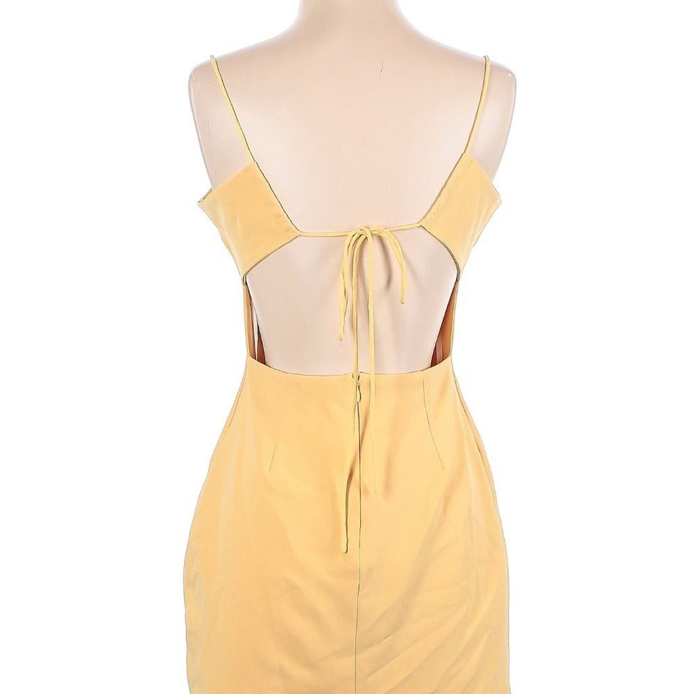 NBD Yellow Strappy Backless Dress xs‎